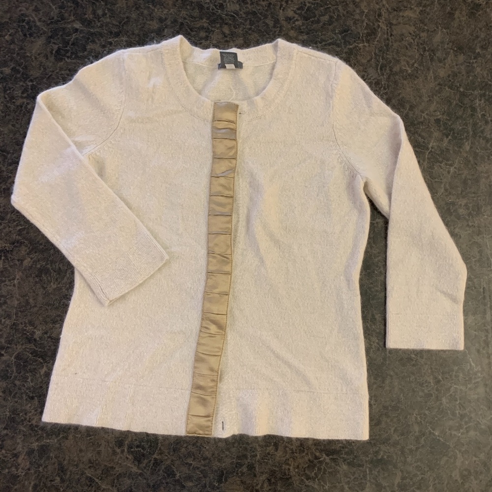 Ann Taylor Mernio Wool / Angora Cream Cardi Sz M